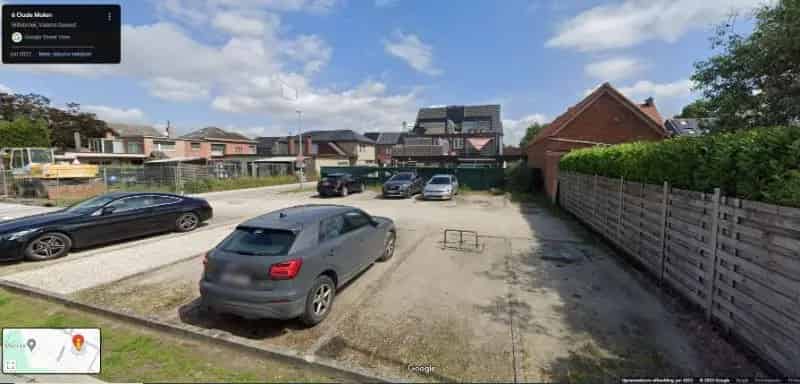 Parkeerplaats in Tisselt