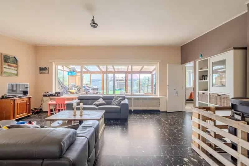 Gelijkvloerse woning met 3 slpk op 6a 48ca