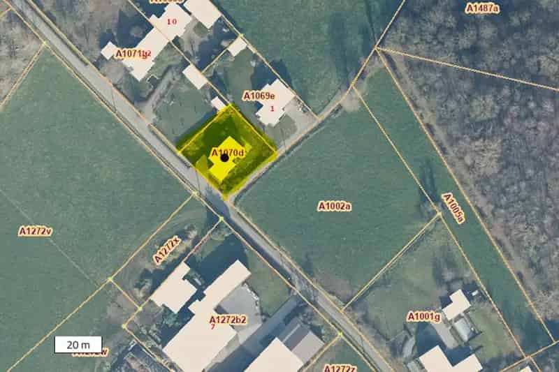 900 m² grond in rustige en groene omgeving in Tiegem