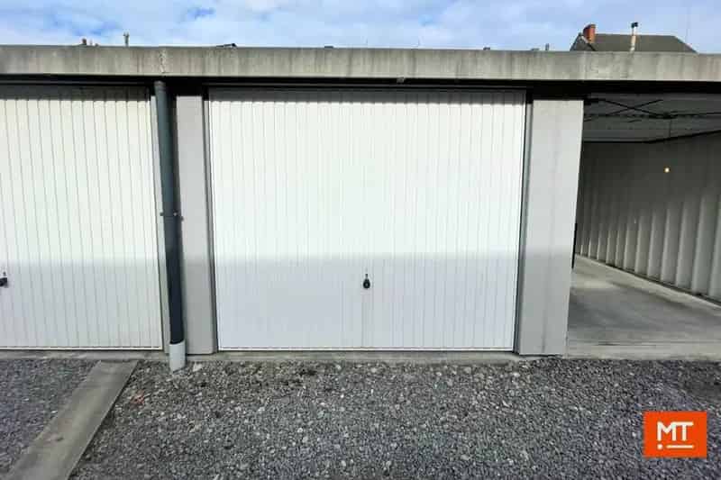 Garagebox te Koop Kortrijk Brugsesteenweg