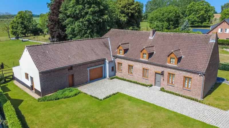 Een uiterst charmante hoevewoning te Pepingen (Elingen)!