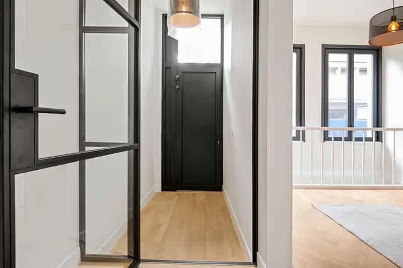 Charmante en instapklare stadswoning met moderne afwerking in Antwerpen te koop!