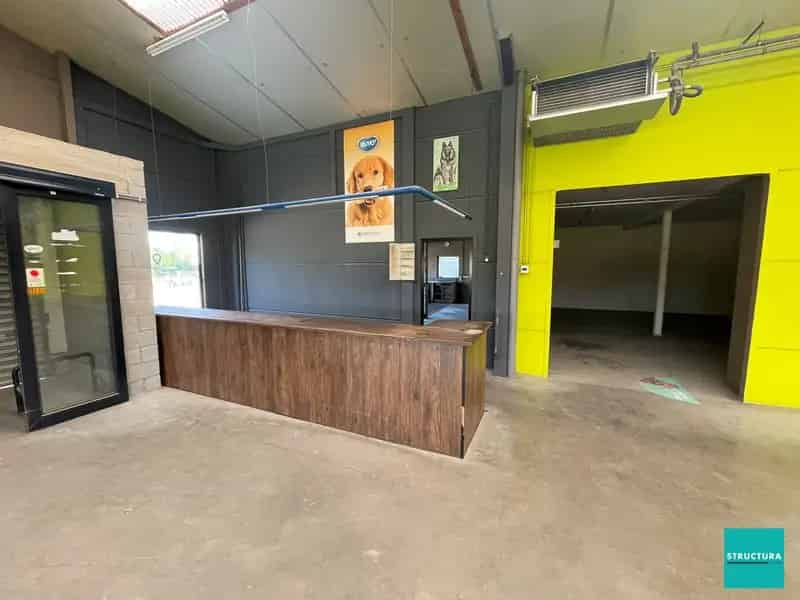 Huis te huur Merchtem: Landbouwbedrijf met bedrijfswoning