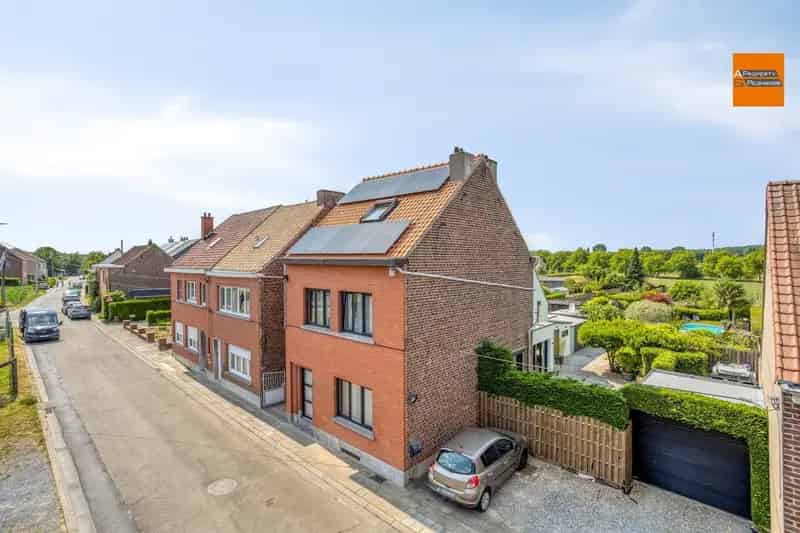 Woning 4 slpk met grote tuin en uitbreidingsmogeliijkheden
