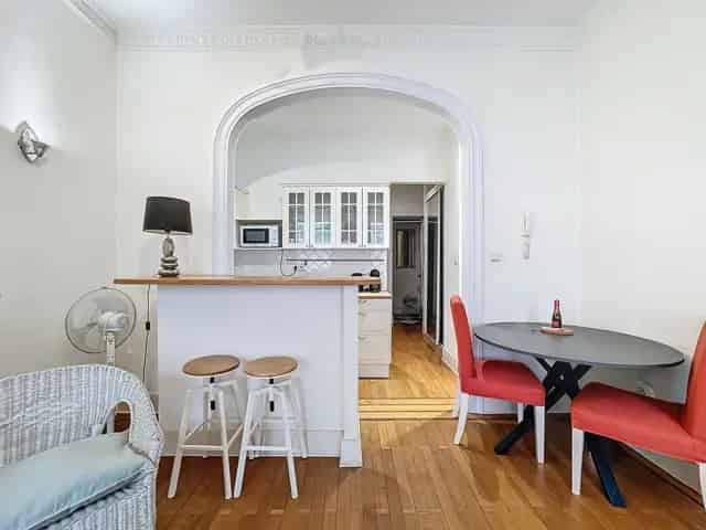 Gelijkvloers Appartement Brussel 1 Slaapkamer