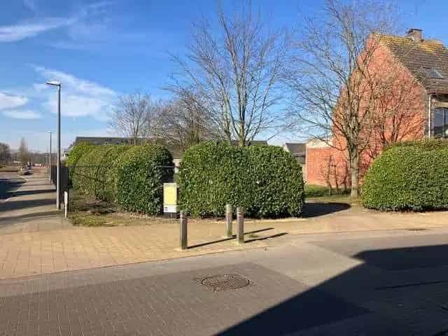 Bouwgrond te huur: 2 percelen voor ruime gezinswoning