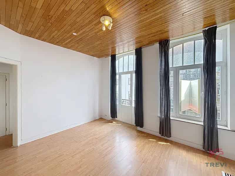 Studio te Huur Elsene Nabij Louizalaan