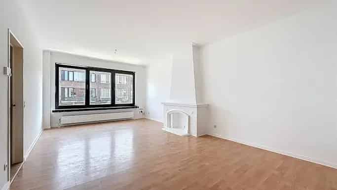Appartement te huur in Rik Sauterstraat 10, Borgerhout - Dewaele
