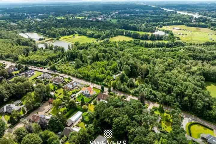 Idyllische vakantiewoning op groen perceel van 19a99ca in het gegeerde Bolderberg