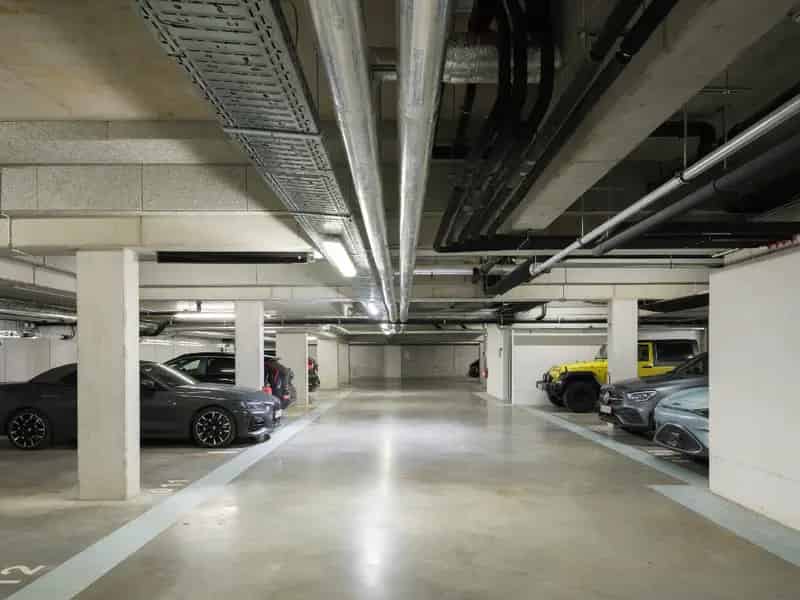 Garage te koop
