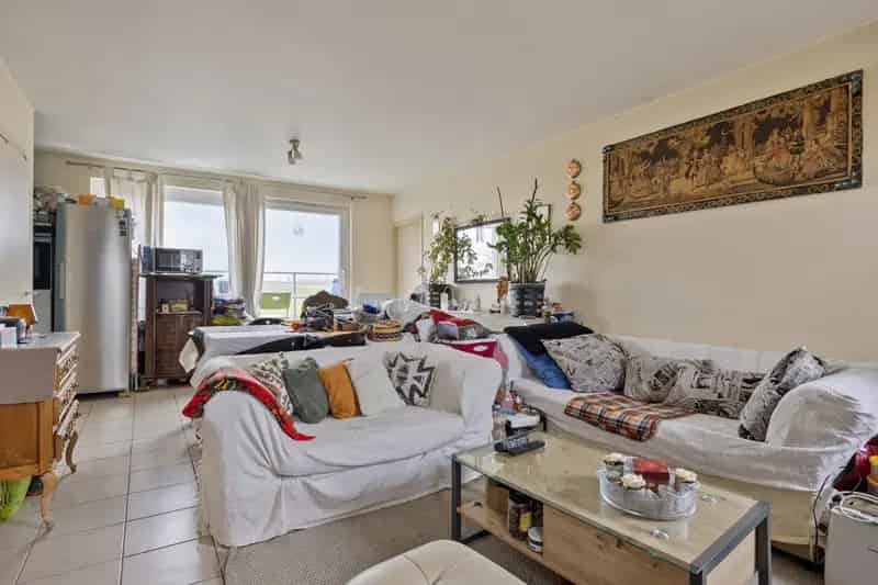 Recent 2-slaapkamerappartement met staanplaats 