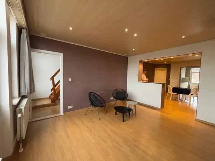 Duplex Te Koop