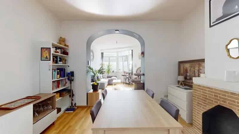 Appartement te Schaerbeek 3 slaapkamers 104m2 terras