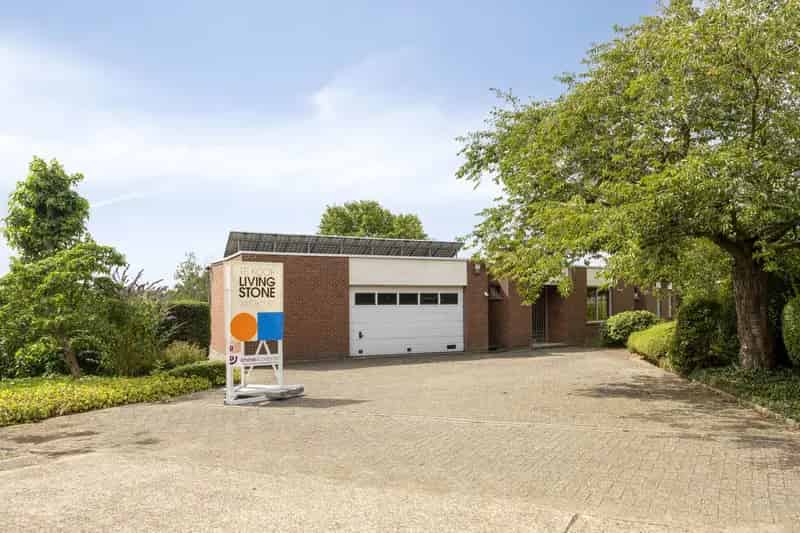 Charmante gezinswoning (5slpk) met zicht in Langdorp!