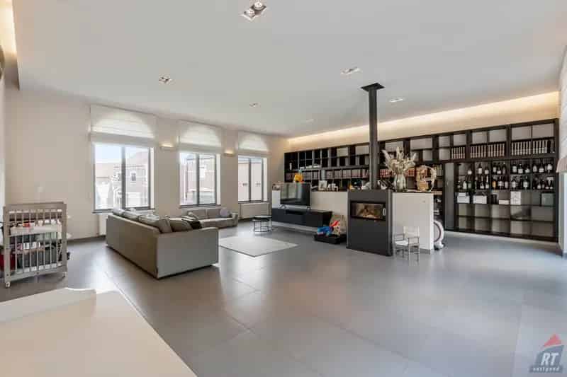 Exclusieve woning met zwembad in het landelijke Kerkom-bij-Sint-Truiden