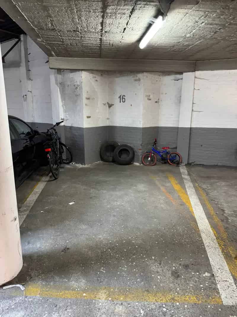 Garage te koop