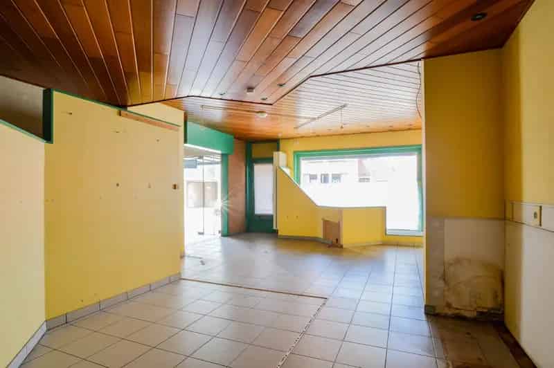 Handelswoning te huur Eernegem 720m²