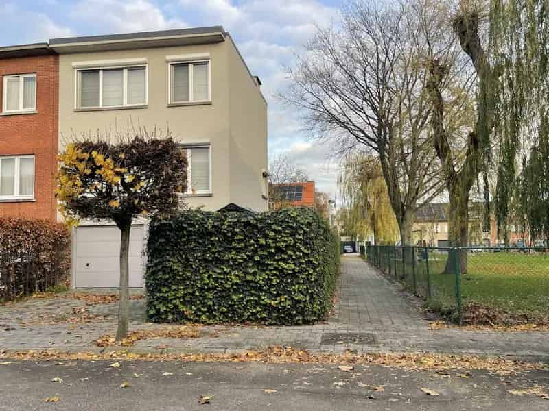 Huis te huur Kapellen - 3 slaapkamers - gerenoveerd