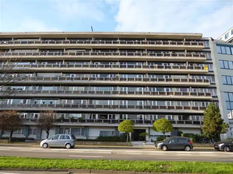 Lichtrijk dakappartement met uniek uitzicht over Mechelen