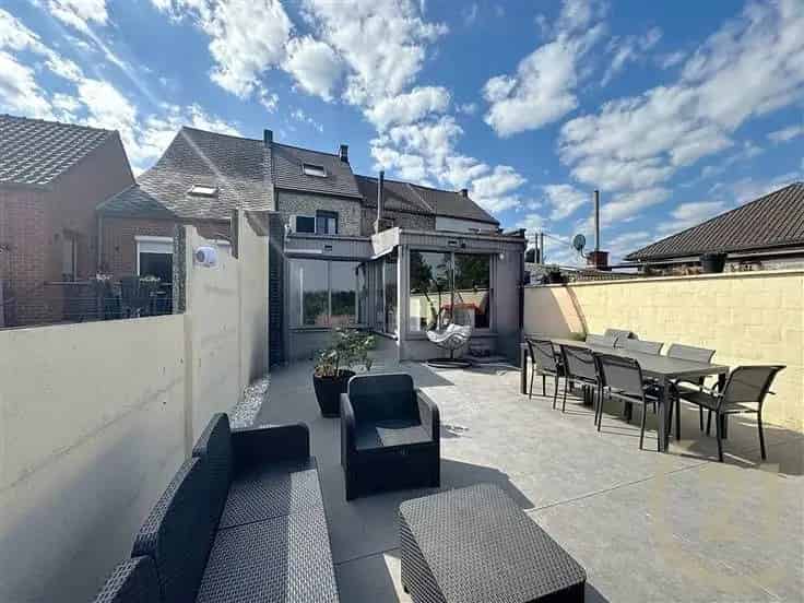 Huis Te Koop Nabij Centrum 4 Slaapkamers
