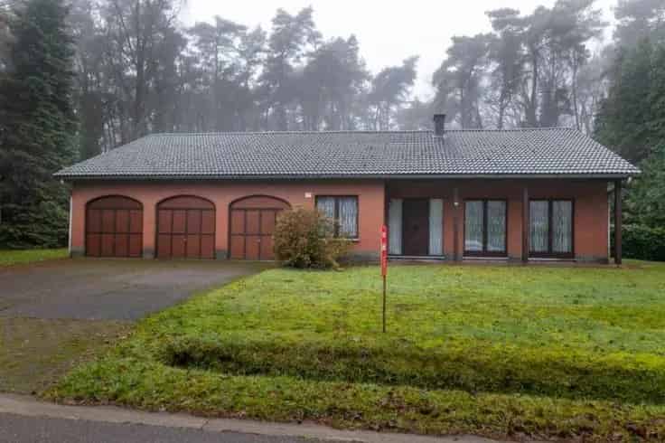 Huis Te Koop Rustige Bosrijke Omgeving