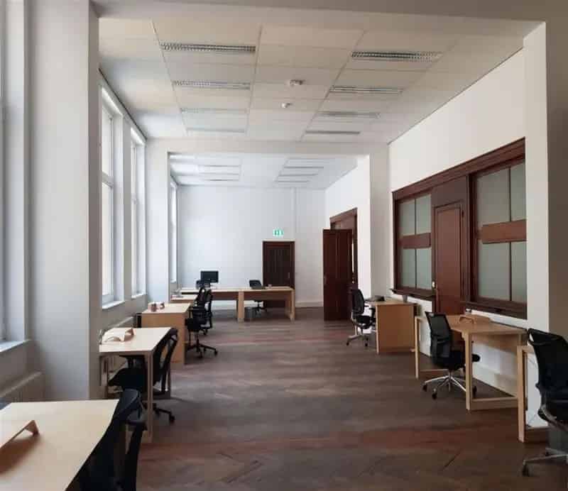 Kantoor in oud-herenhuis-stijl te centrum Antwerpen