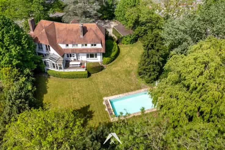 Statige Villa te Koop Rodenburg 5 slaapkamers Zwembad