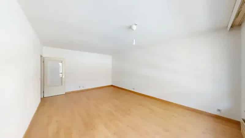 Appartement  te Ixelles 