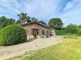 Huis te huur 5 slaapkamers Grez-Doiceau 200m² tuin EPB A