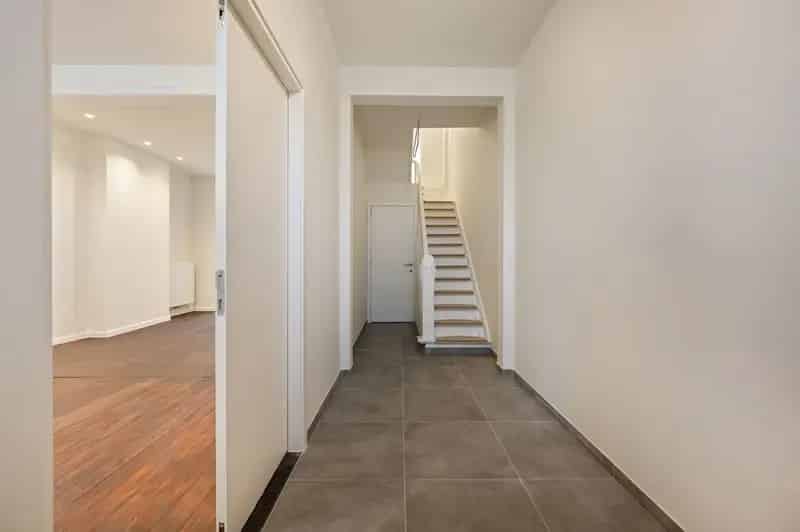 Karaktervolle woning met 3 slaapkamers vlak aan het centrum van Lier!