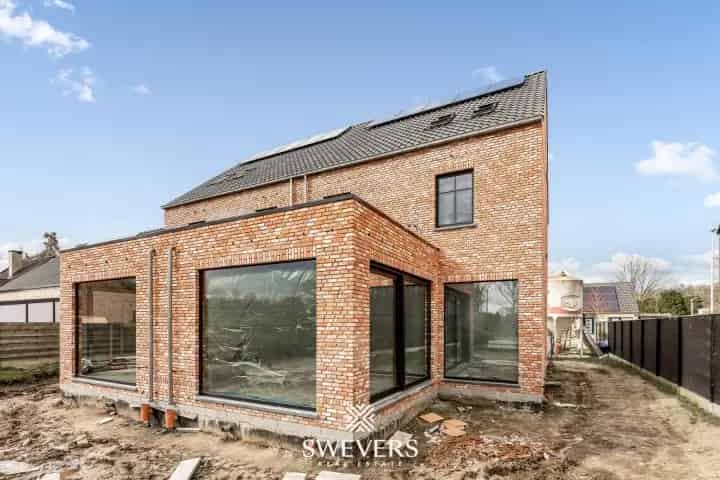 Nieuwbouwparel in Beringen: Instapklaar, Energiezuinig en Stijlvol Wonen!