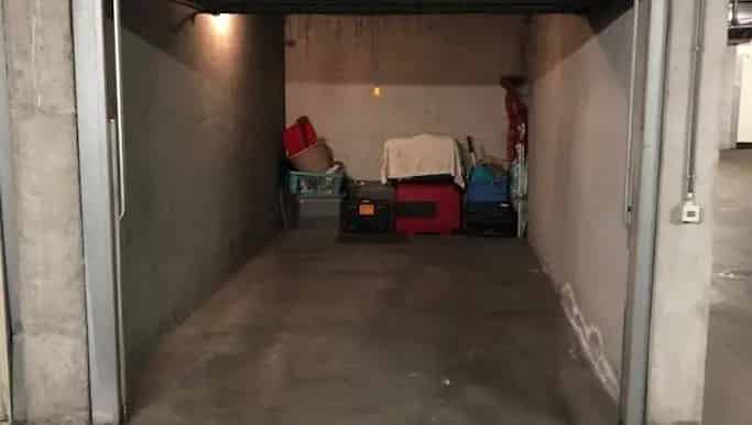 Garage te huur in Stormestraat 76, Waregem - Dewaele
