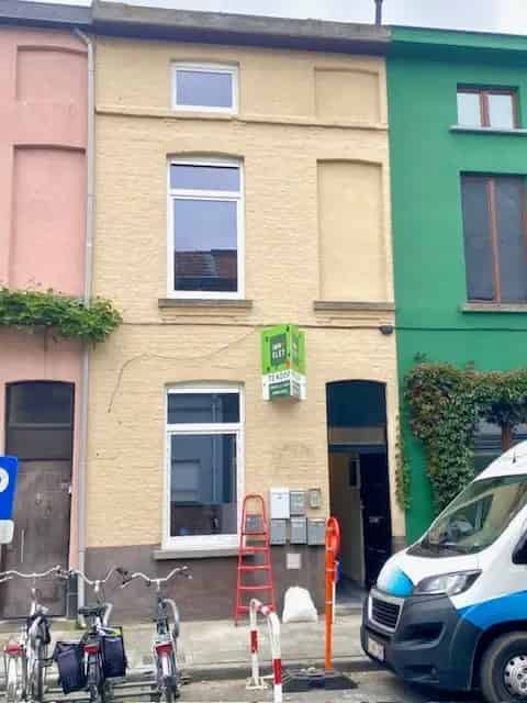 Opbrengsteigendom te koop in Gent