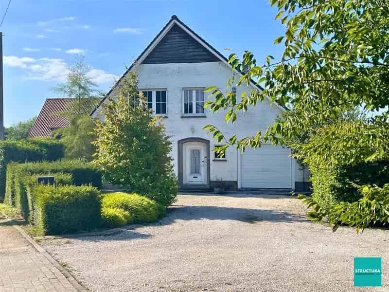 Vrijstaande woning in het prachtige Brussegem
