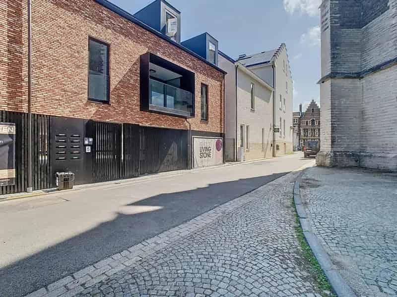 Prachtige penthouse te huur in hartje Zoutleeuw! 