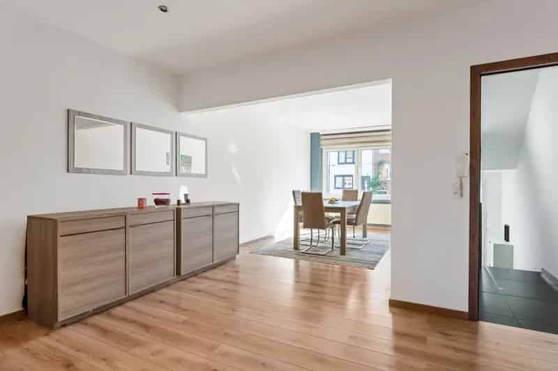 Instapklare bel-etage met 3 slpks en stadskoer