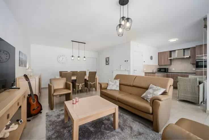 Appartement Te Koop 2 Slaapkamers Nabij Centrum