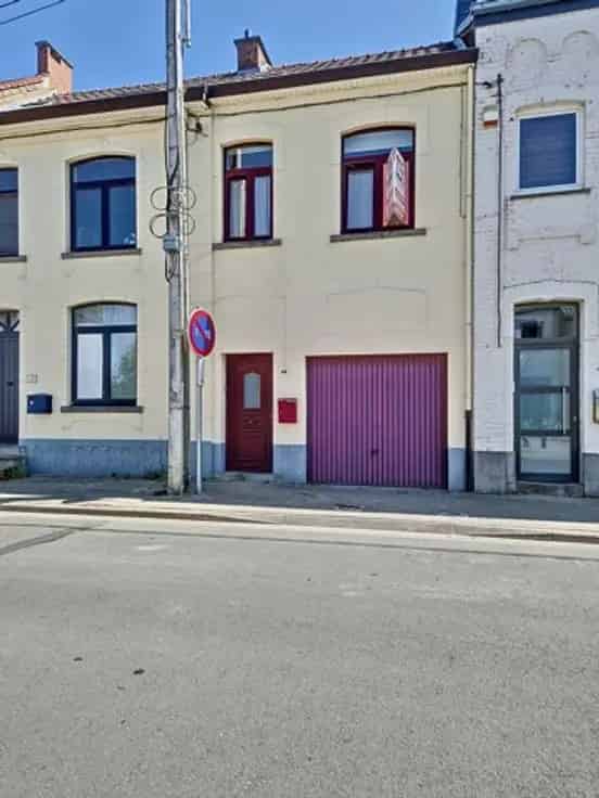 Appartement Te Koop Ottignies 1 Slaapkamer Garage