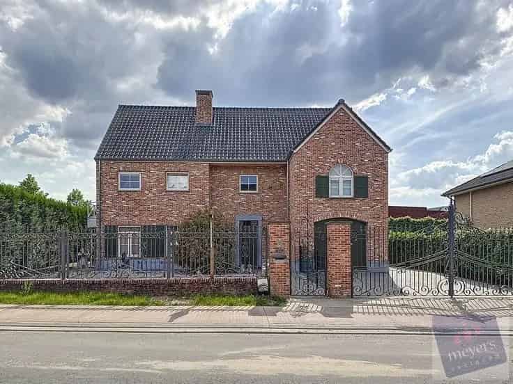 Huis Te Koop Hasselt: Moderne Villa 311m² 3 slaapkamers