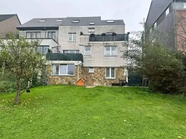 Duplex Te Koop