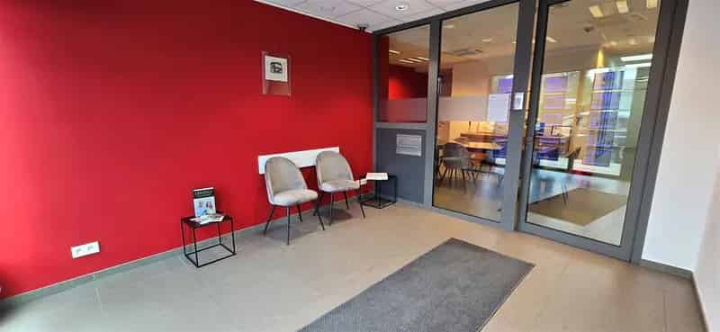 Kantoor te koop in Beveren-leie