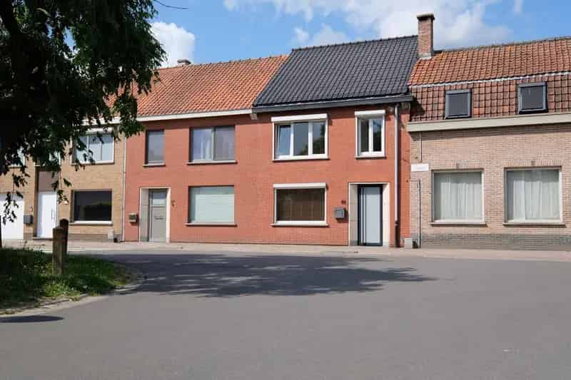 Charmante gezinswoning met tuin op landelijke locatie