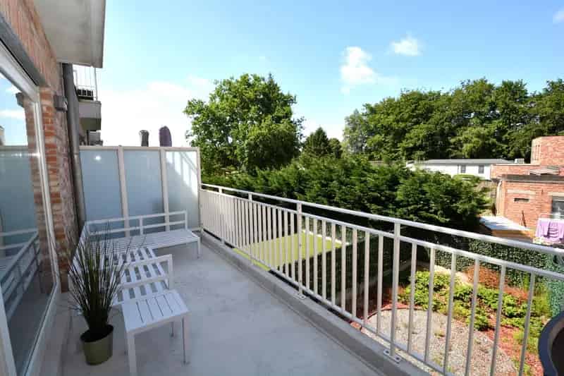 Appartement te koop 1 slaapkamer terras parking