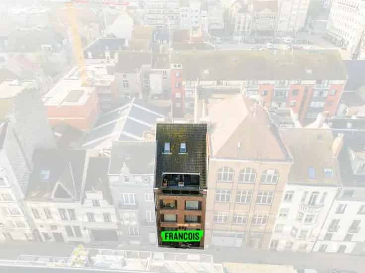 Opbrengsteigendom 8 Appartementen Oostende Centrum