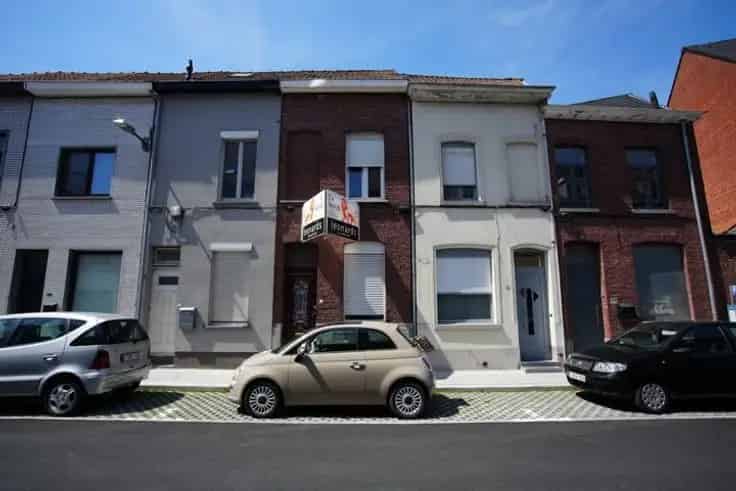 Te renoveren woning nabij centrum Kortrijk