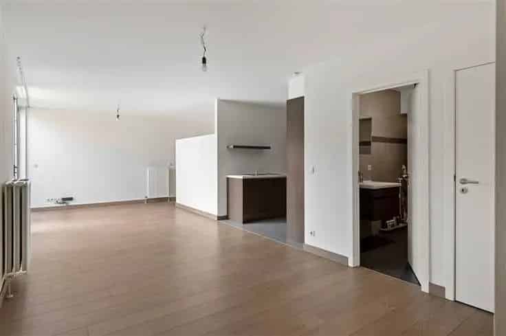Appartement Te Koop Mortsel - Instapklaar 1 Slaapkamer met Terras