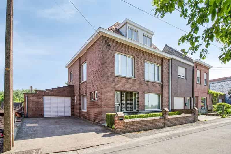 Ruime Halfopen Bebouwing Landelijke Ligging