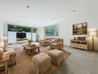 Appartement te koop Roeselare - Gerenoveerde Studio met Terras