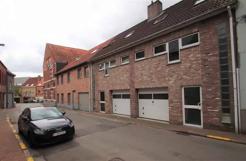 PLAN NU ZELF UW AFSPRAAK VIA WWW.MAXIMM.BE - HUIS MET 4 SLKS