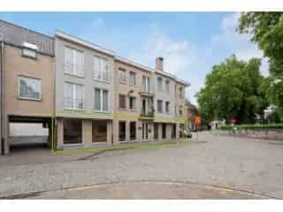 Kantoor te koop - Sint-Pieters-Leeuw RBT70051